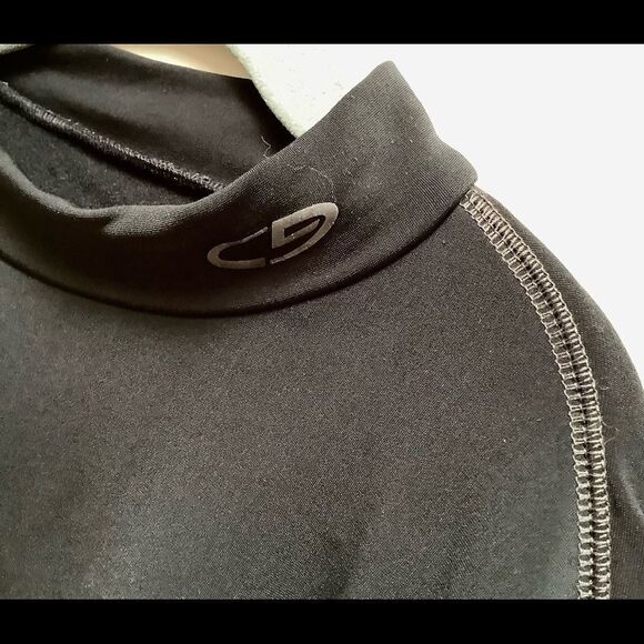 CHAMPION RASH GUARD LARGE BLACK EUC - Picture 2 of 5